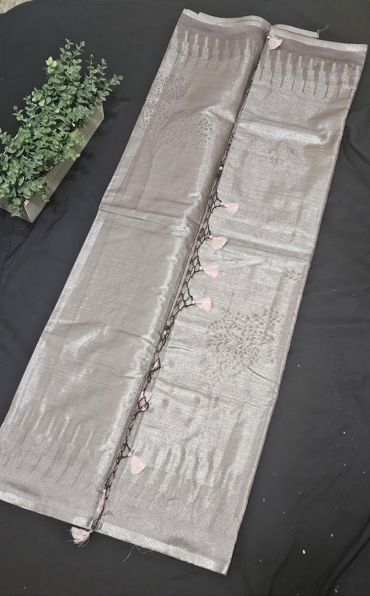 Tussar Matka - Turqois Silver
