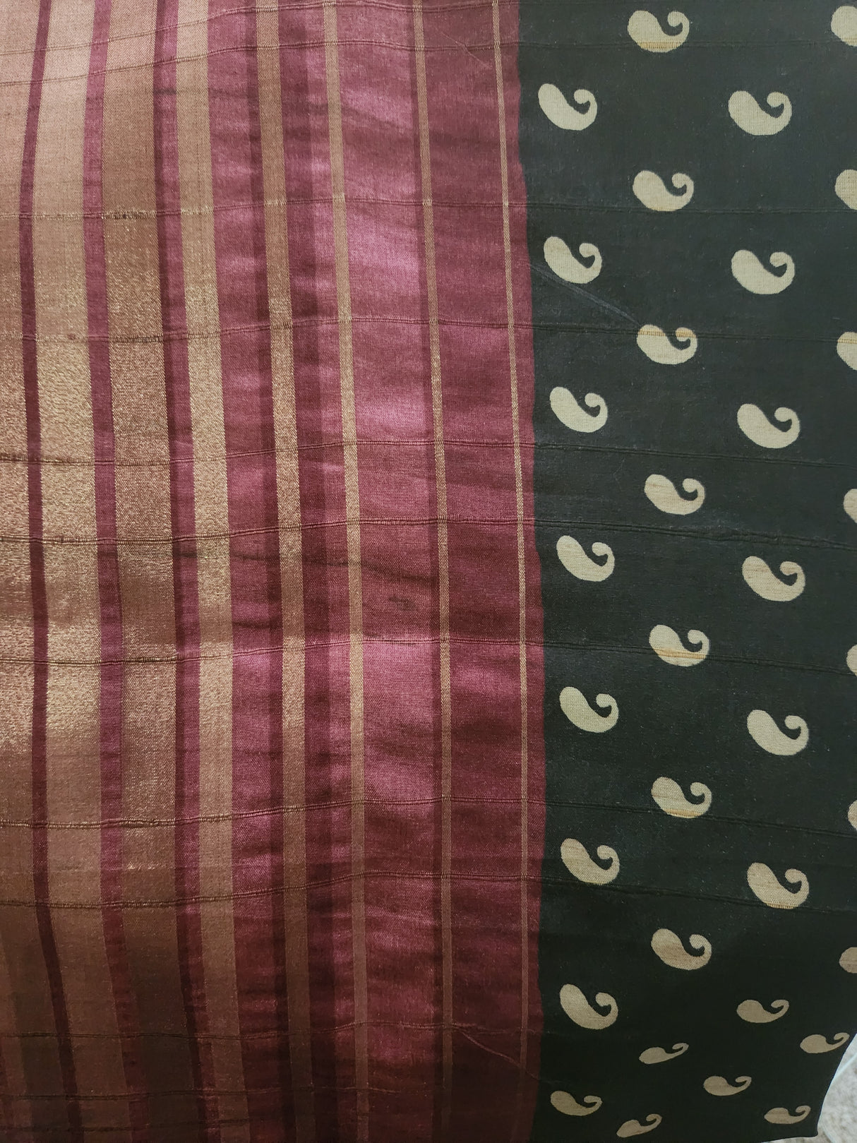 Chappa Silk - Bottle Green with Pink