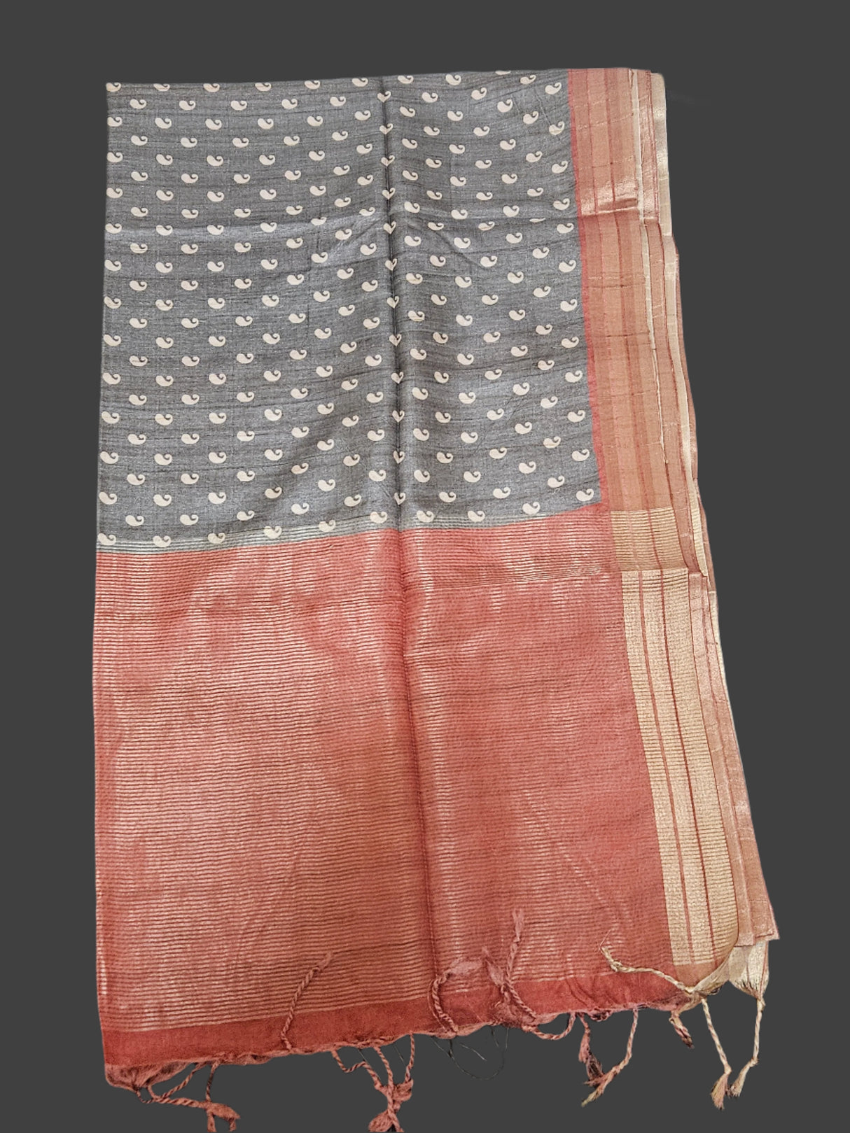 Chappa Silk - Grey with red