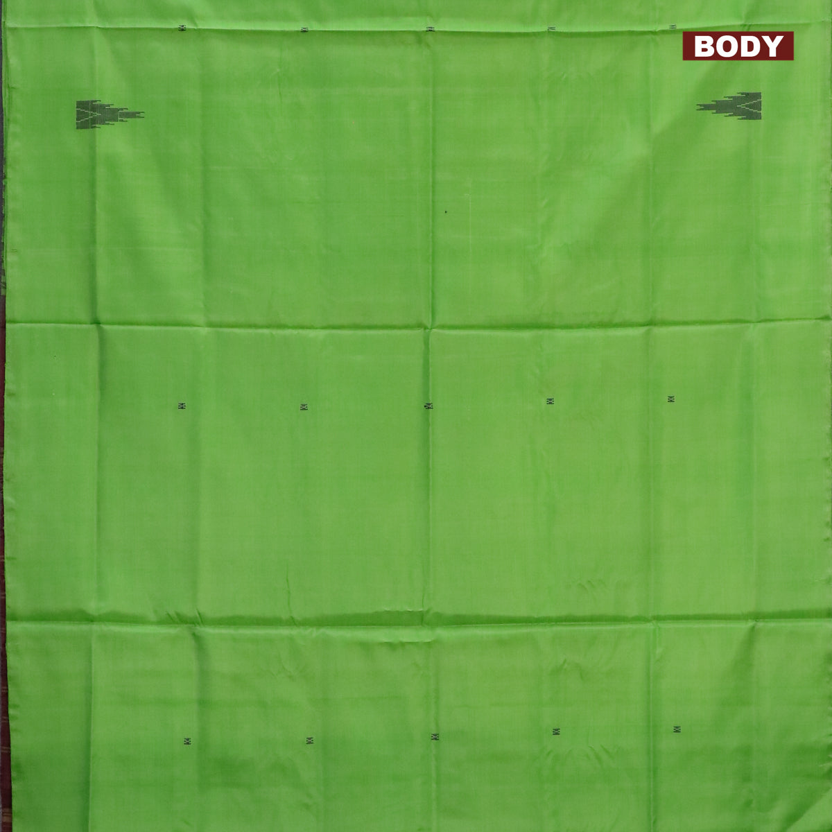 Banana pith saree parrot green and maroon with thread woven buttas in borderless style