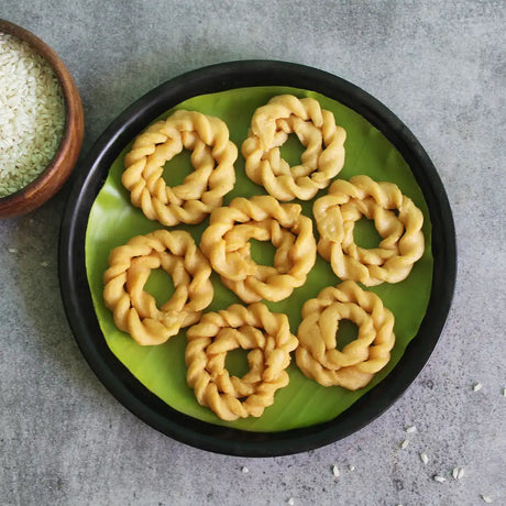 Pacharisi KaiMurukku RawRiceMurukku SuthuMurukku_1