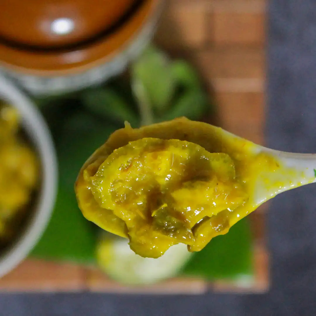 SriVaraha Foods Citron Pickle Salted Narthangai Oorugai நார்த்தங்காய் ஊறுகாய்