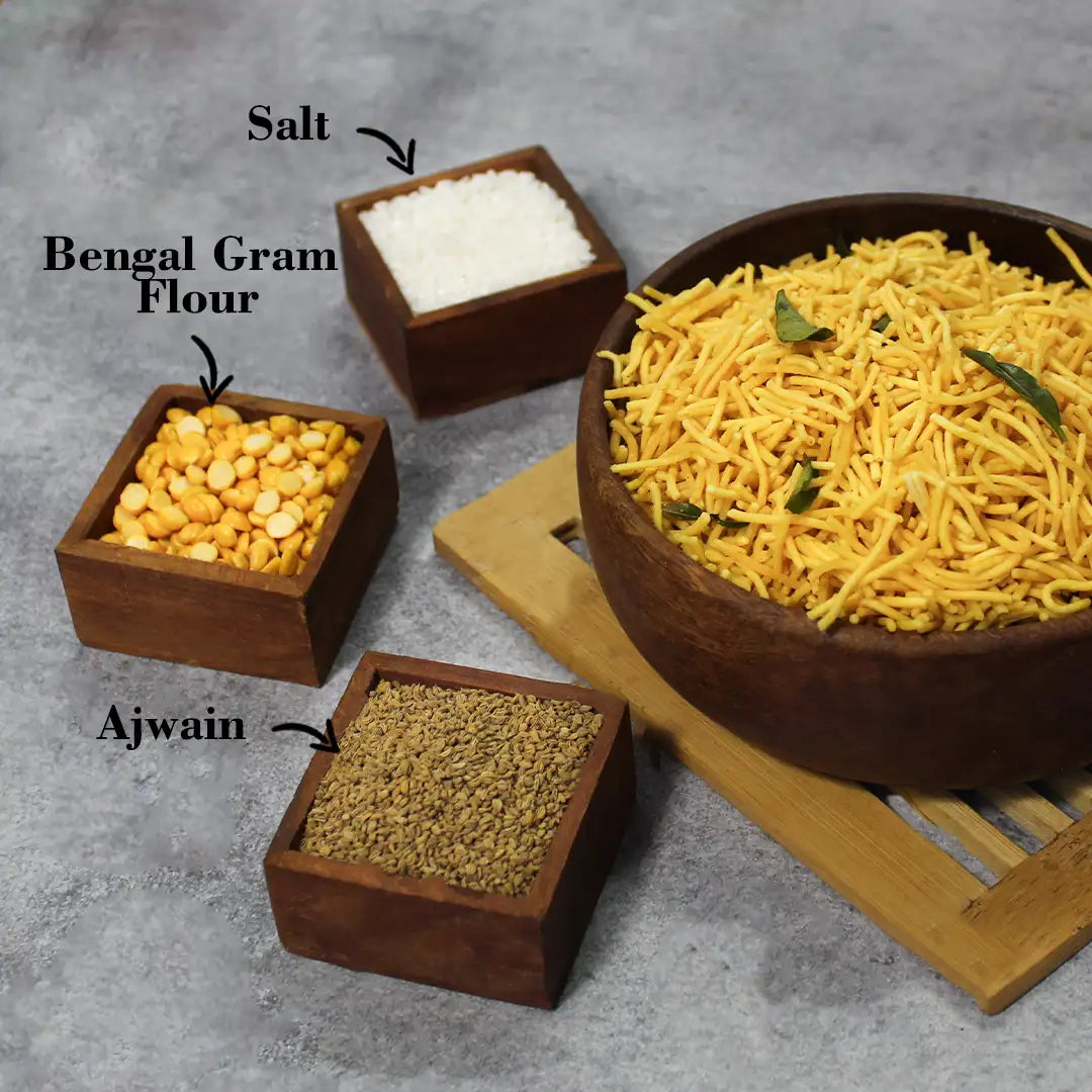 SriVaraha Foods Omapodi Snacks Plain Sev ஓமப்பொடி 