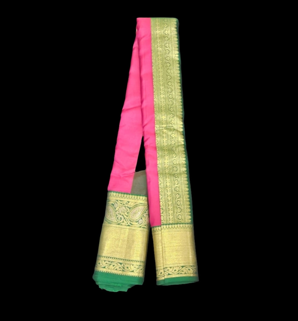 Gadwal Silk - Red with Green