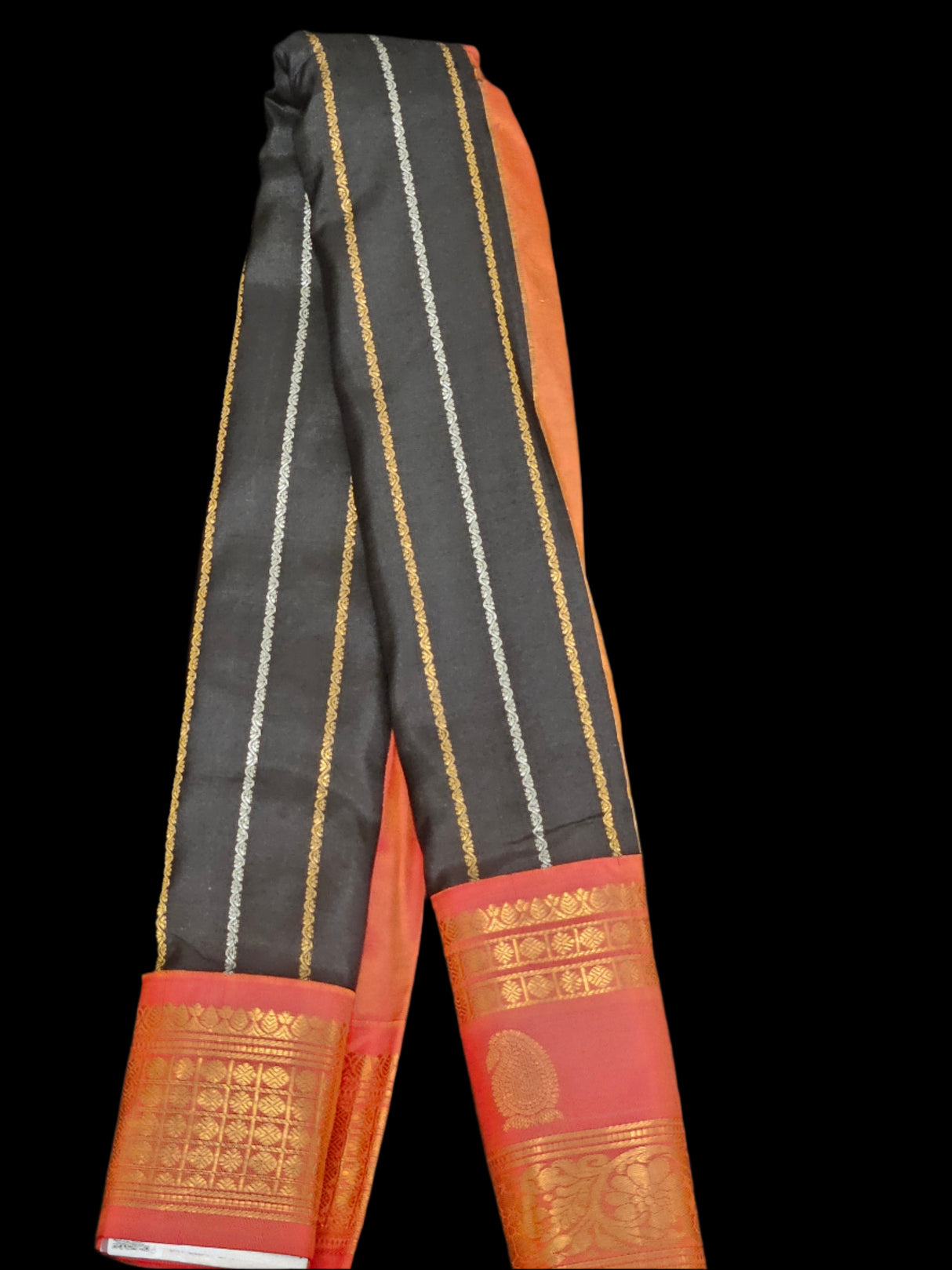 Gadwal Silk - Black with Orangish Red